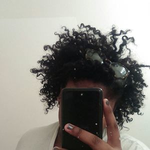 Meet your Posher, Linea